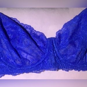 Dark blue lace bra by “studio La Perla” 34D BRAND NEW)